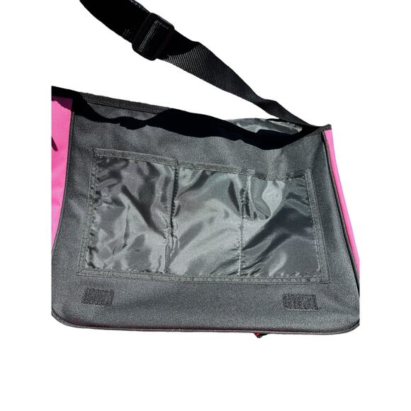 Pink Travel Messenger Laptop Commuter TravelMaker Bag with Adjustable Strap NEW - Picture 15 of 16